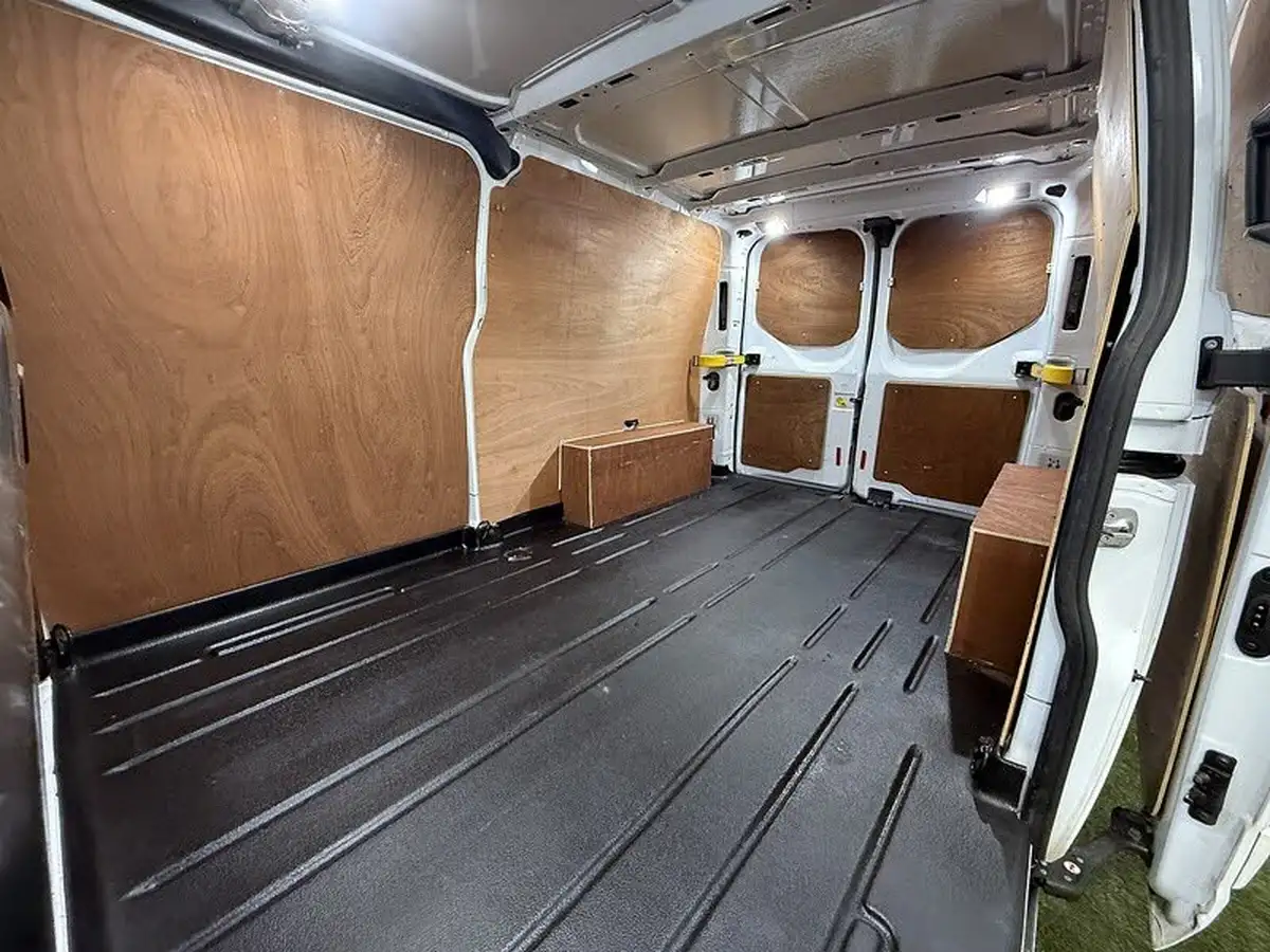 2020-ford-transit-custom-20tdci-300-l1h1-limited-130pseu6dt-panel-van-big-37