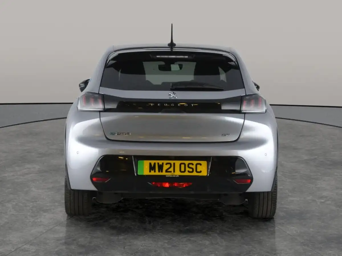 2021-peugeot-208-e-gt-premium-big-10