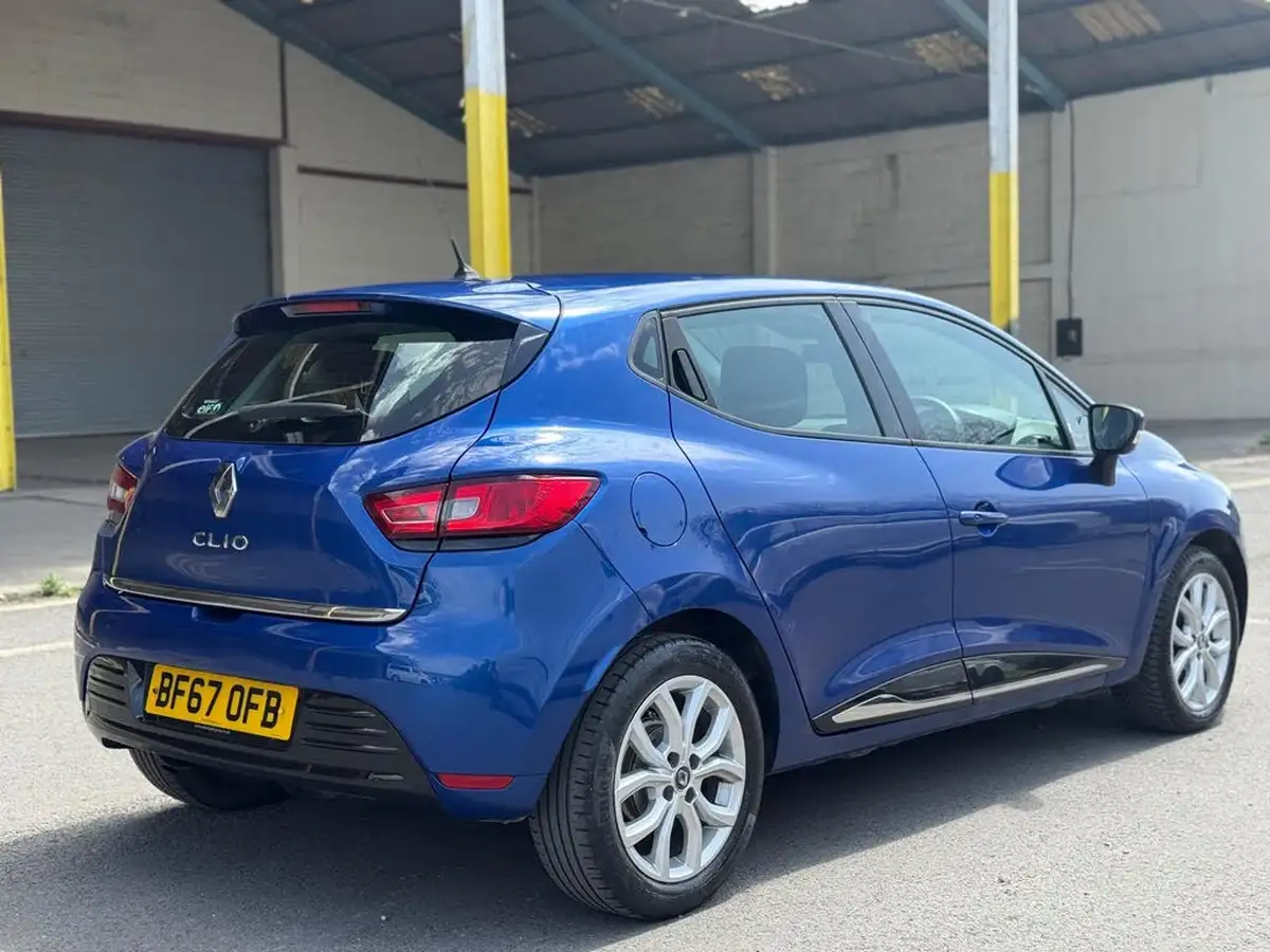 2017-renault-clio-12-dynamique-nav-big-13