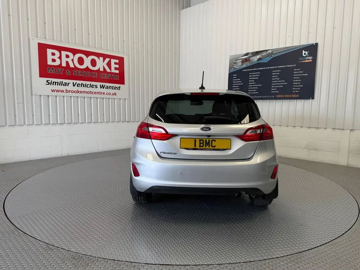 2018-ford-fiesta-10t-titanium-100ps-3d-auto-big-6