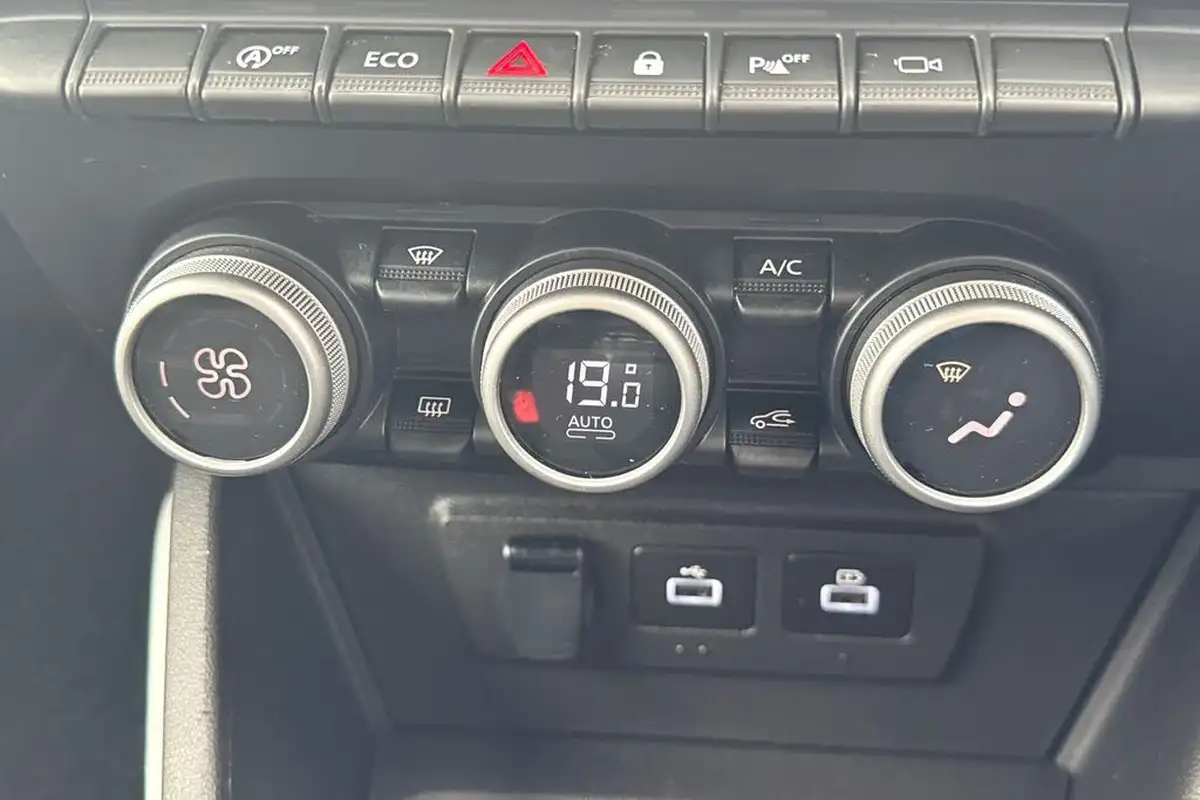 2023-dacia-duster-13-tce-journey-130bhp-big-29