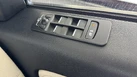 2022-land-rover-discovery-sport-20-d200-r-dynamic-se-small-23