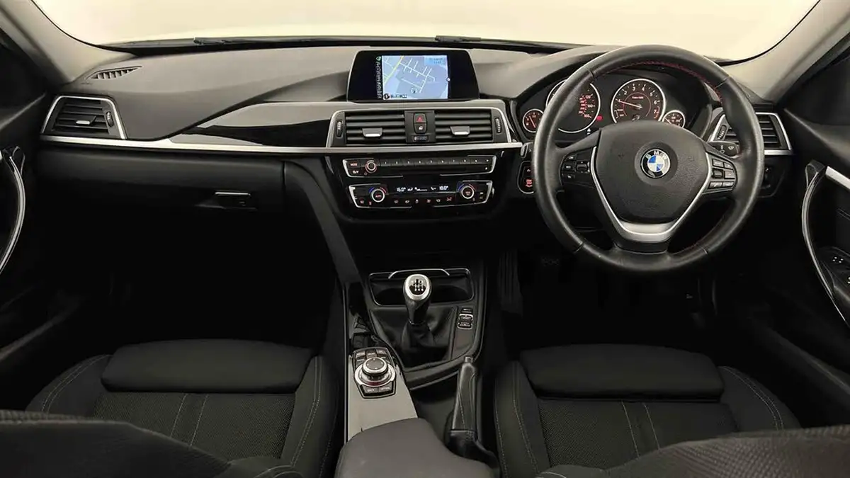 2017-bmw-3-series-15-318i-sport-touring-5d-big-8