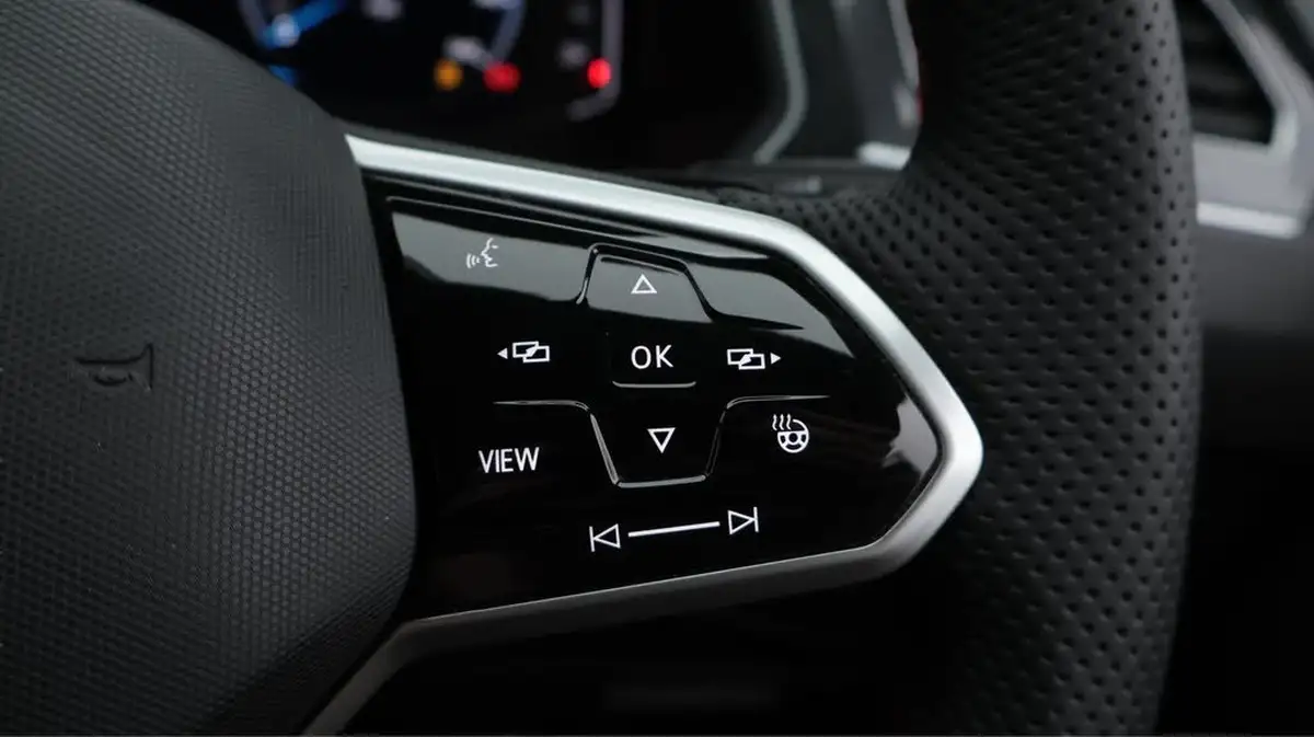 2021-volkswagen-tiguan-20tdi-r-line-150ps-big-25