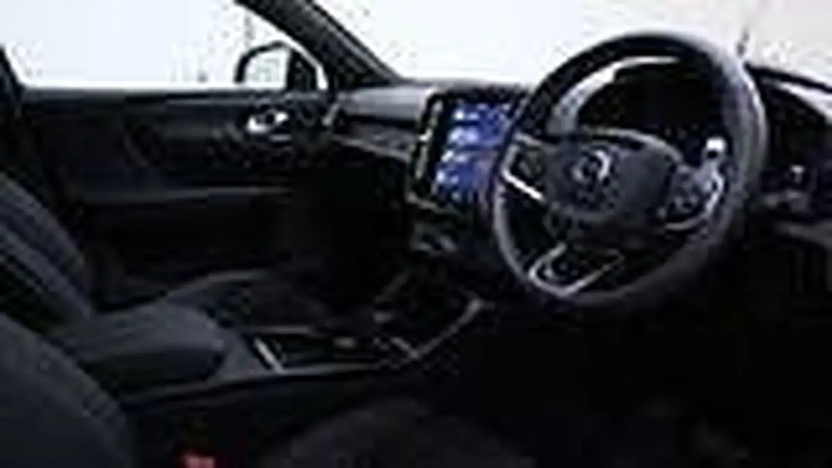 2022-volvo-c40-e-twin-recharge-pro-big-2