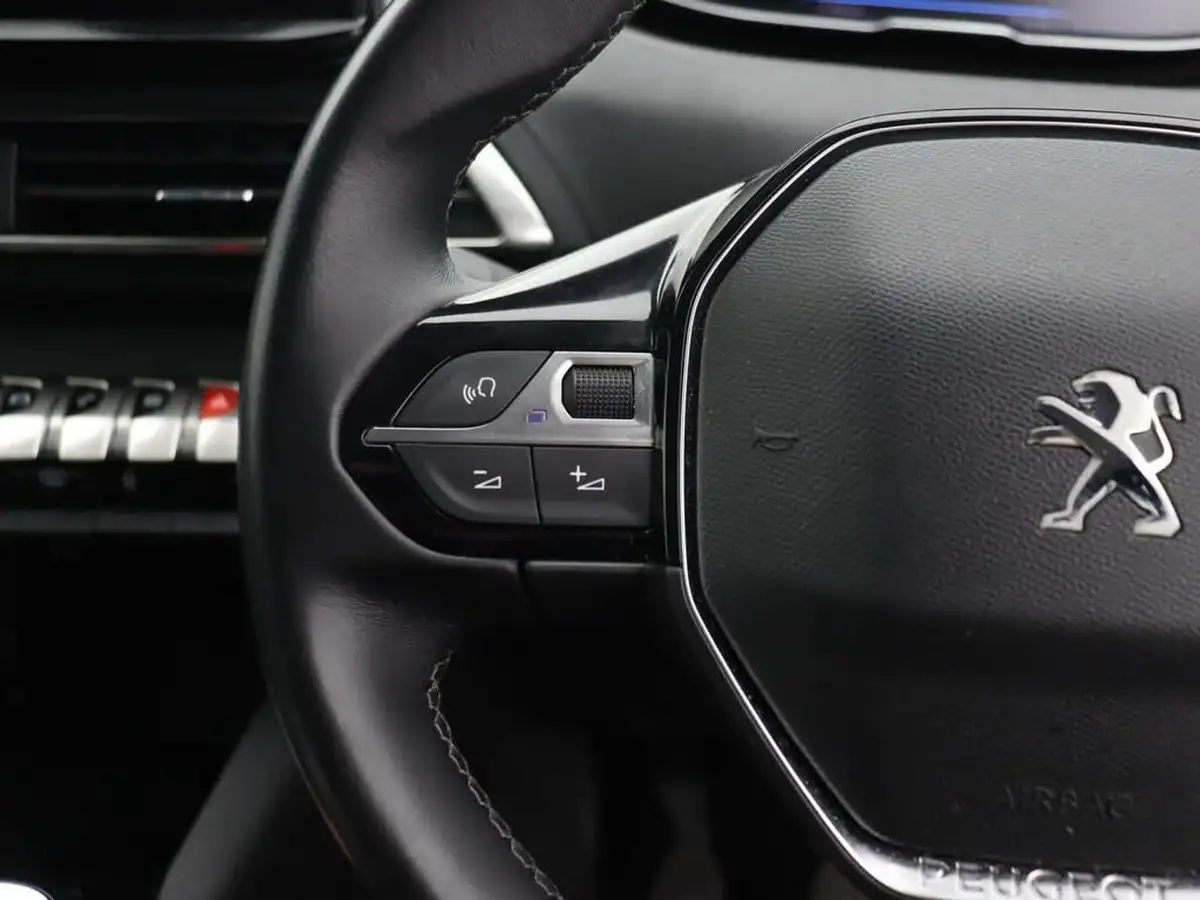 2022-peugeot-5008-suv-15-bluehdi-allure-premium-big-36