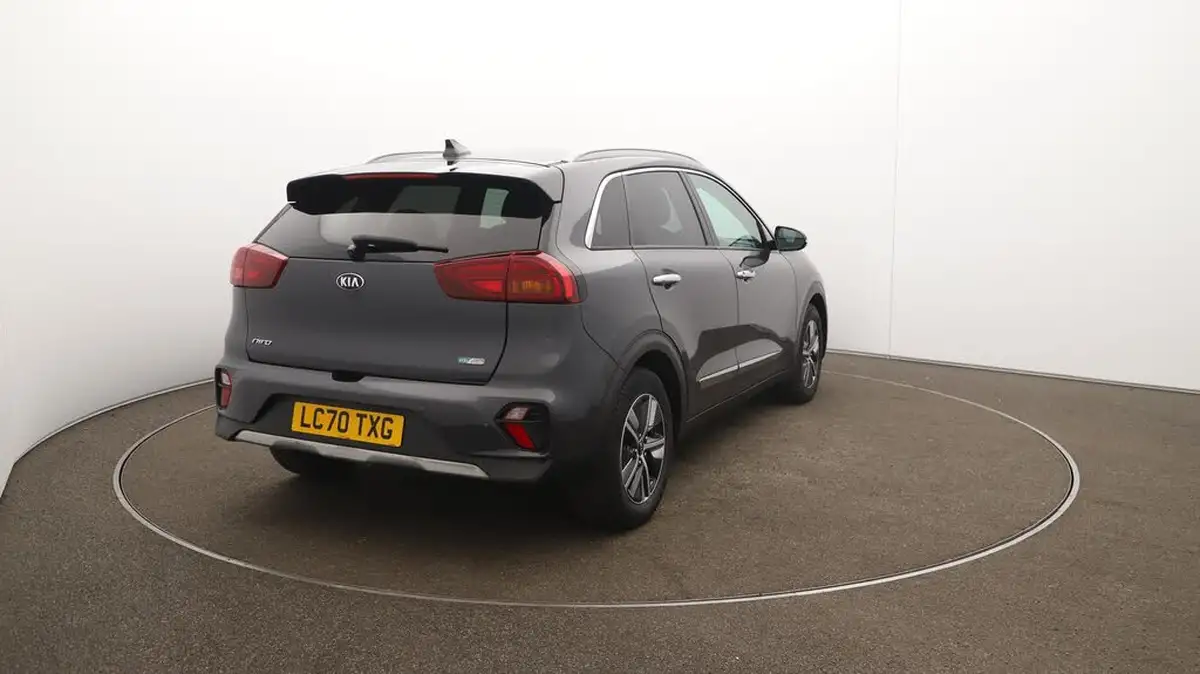 2020-kia-niro-16-gdi-phev-3-big-54