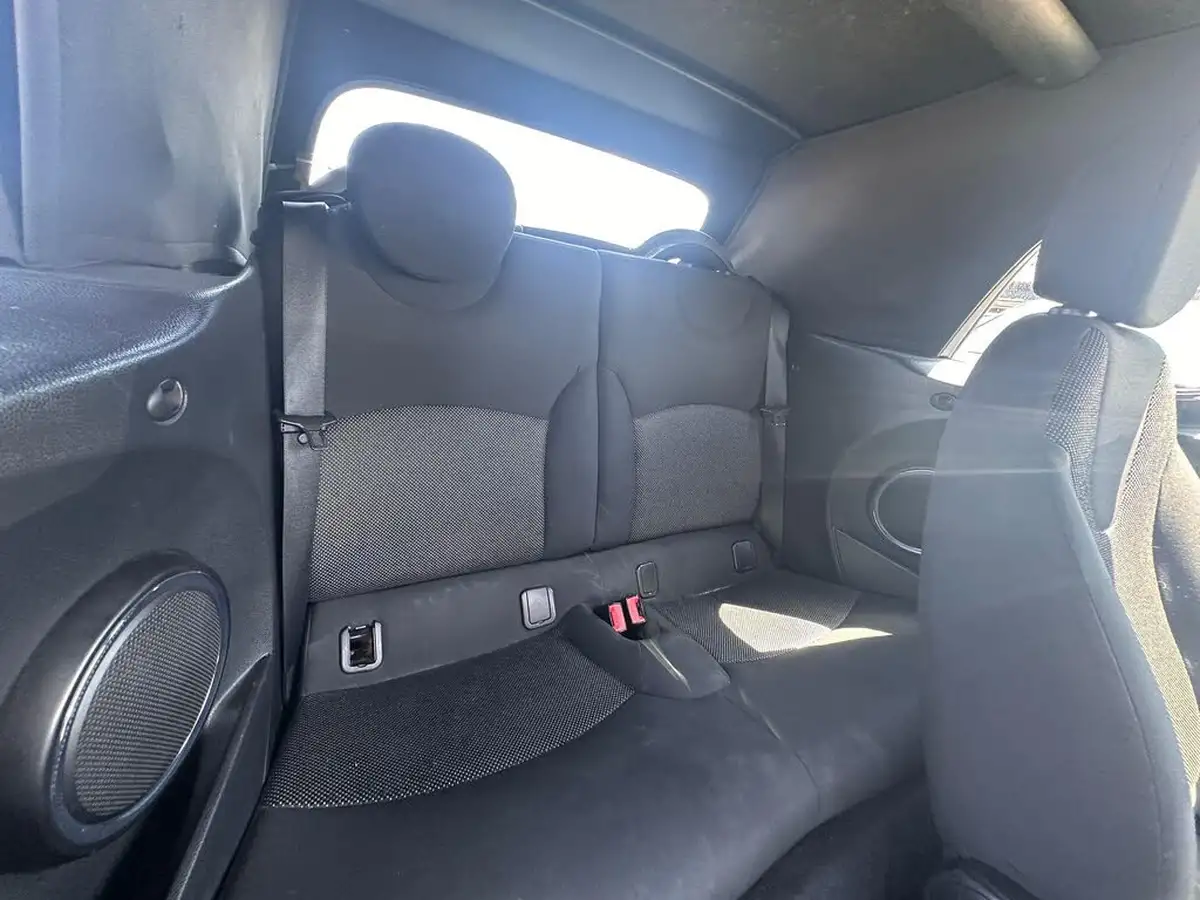 2011-mini-cooper-16-one-salt-convertible-2d-auto-big-36