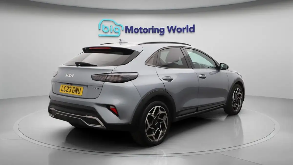 2023-kia-xceed-15-t-gdi-gt-line-158bhp-big-7