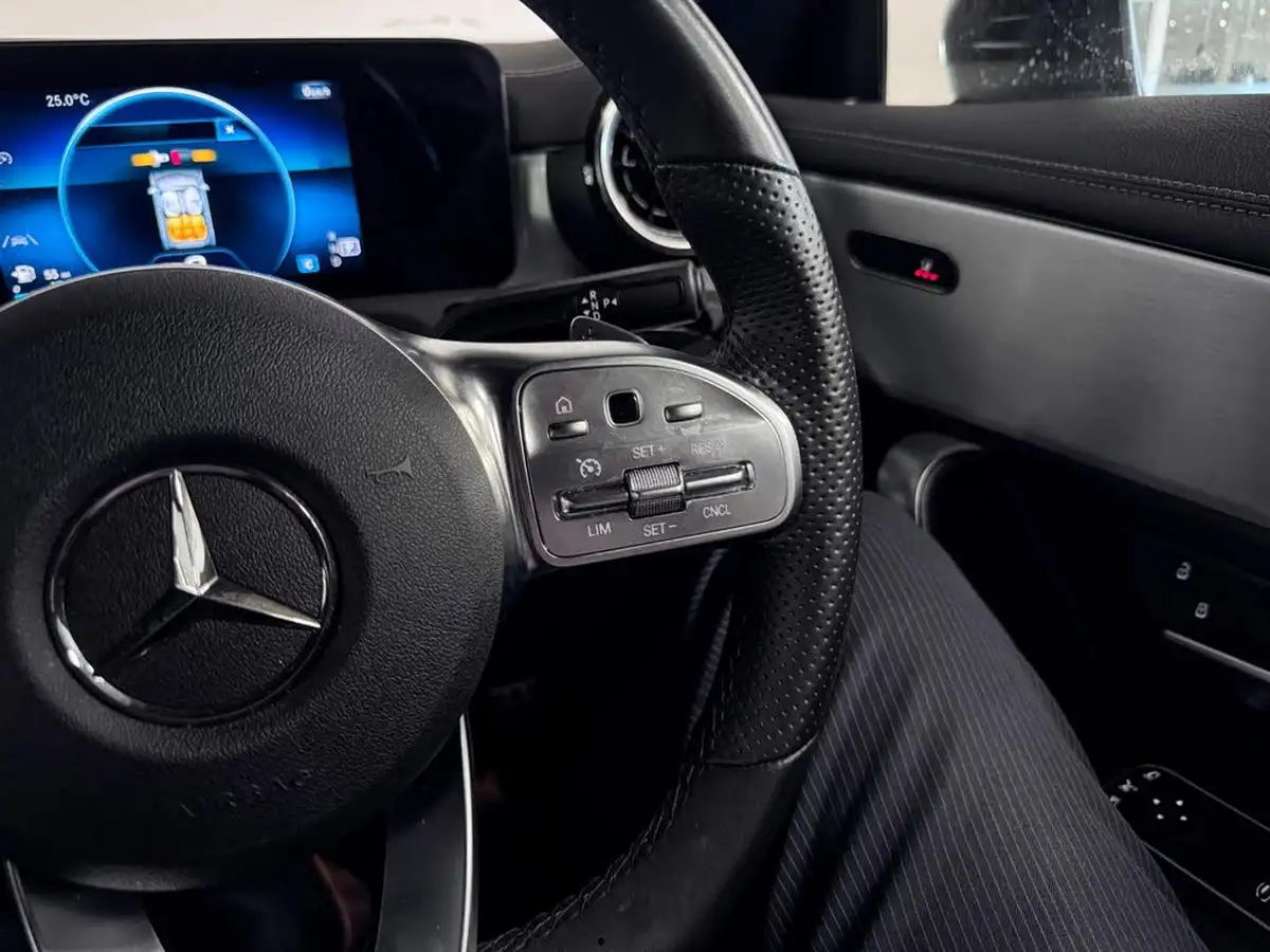2022-mercedes-benz-cla-13-cla-200-amg-line-shooting-brake-5d-big-35