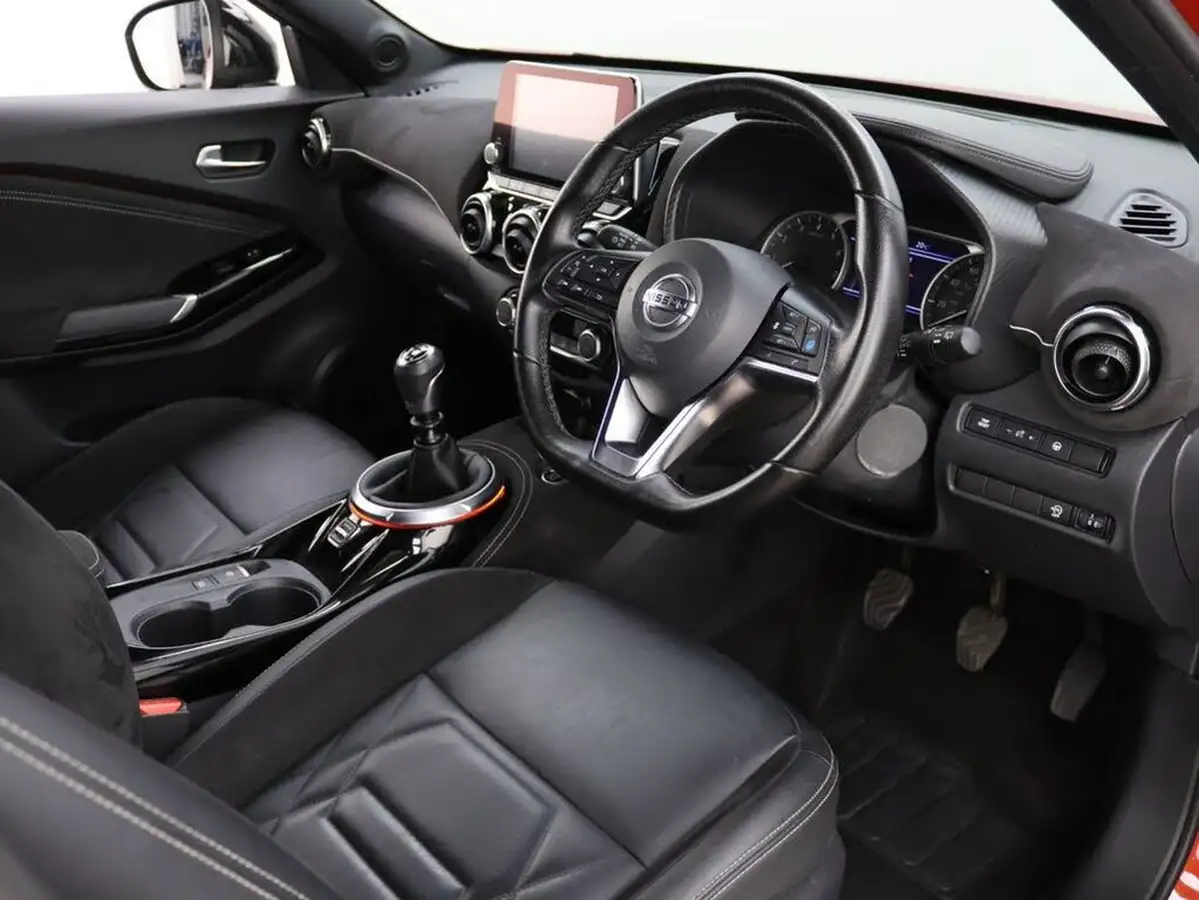2022-nissan-juke-10-dig-t-tekna-big-9