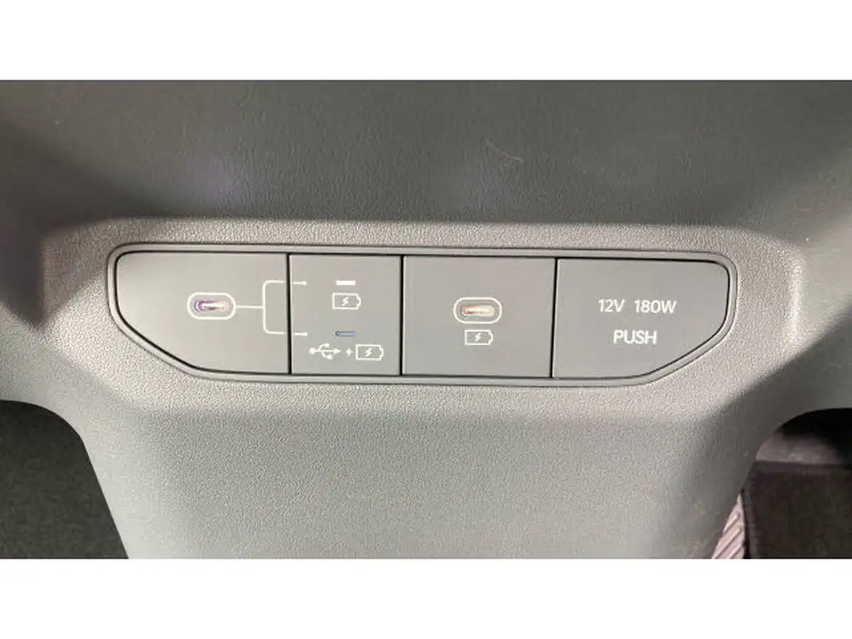 2025-kia-ev3-e-gt-line-s-big-30