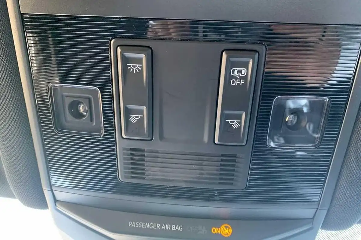 2021-volkswagen-t-roc-15-tsi-black-edition-big-26