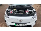2025-mg-zs-suv-e-trophy-connect-ev-176ps-small-7