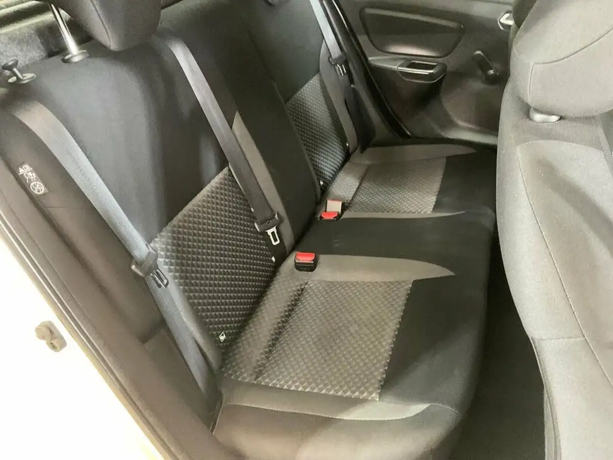 2021-nissan-micra-10-ig-t-acenta-big-24