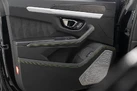 2018-lamborghini-urus-40-no-trim-small-25