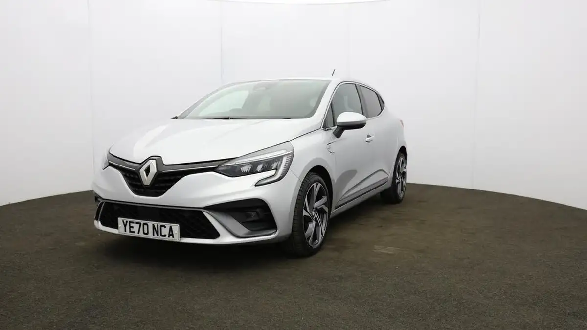2021-renault-clio-10-tce-rs-line-100bhp-big-39