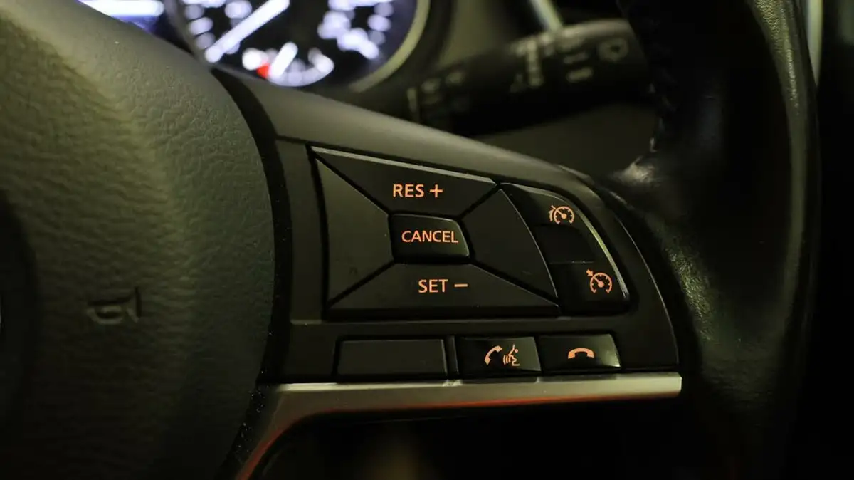 2018-nissan-qashqai-16dci-tekna-4x4-big-22