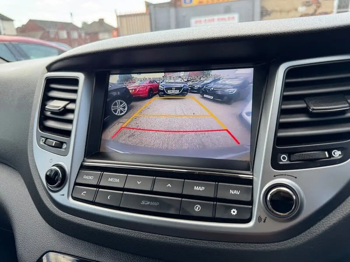 2015-hyundai-tucson-20crdi-blue-drive-premium-big-19