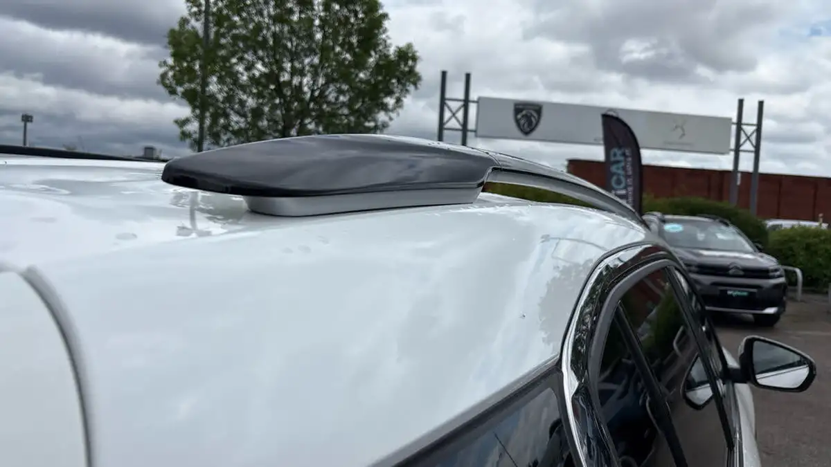 2021-citroen-c5-aircross-12-puretech-shine-big-47