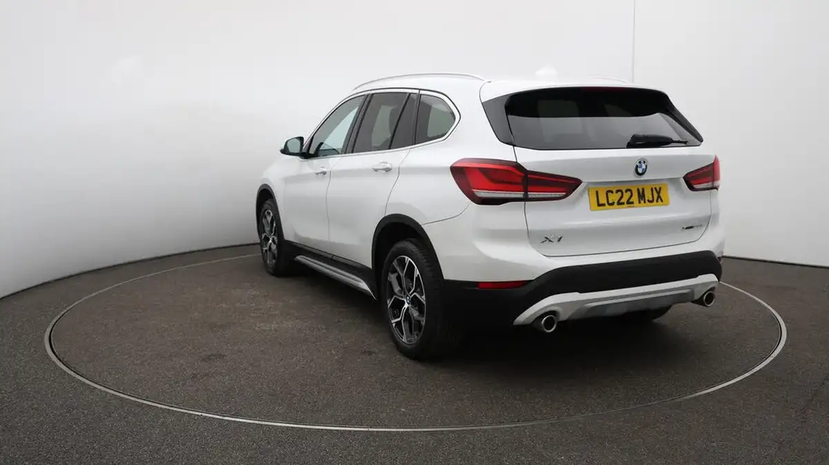 2022-bmw-x1-20-xdrive20i-xline-big-63