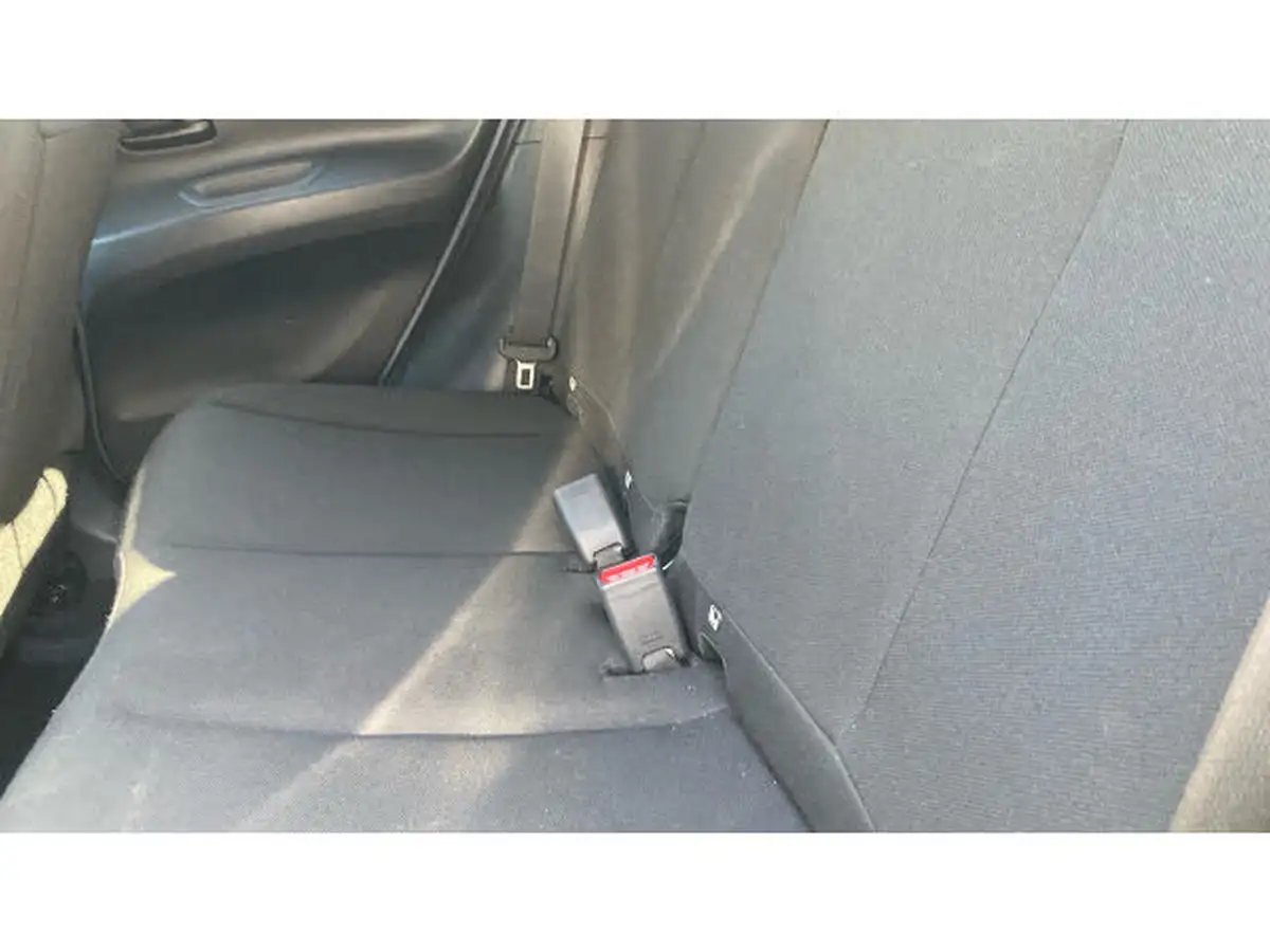 2024-toyota-aygo-x-10-vvt-i-edge-big-23