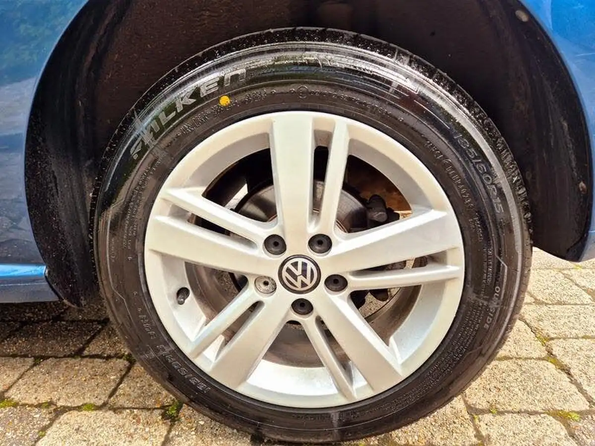 2016-volkswagen-polo-12-tsi-match-3d-big-32
