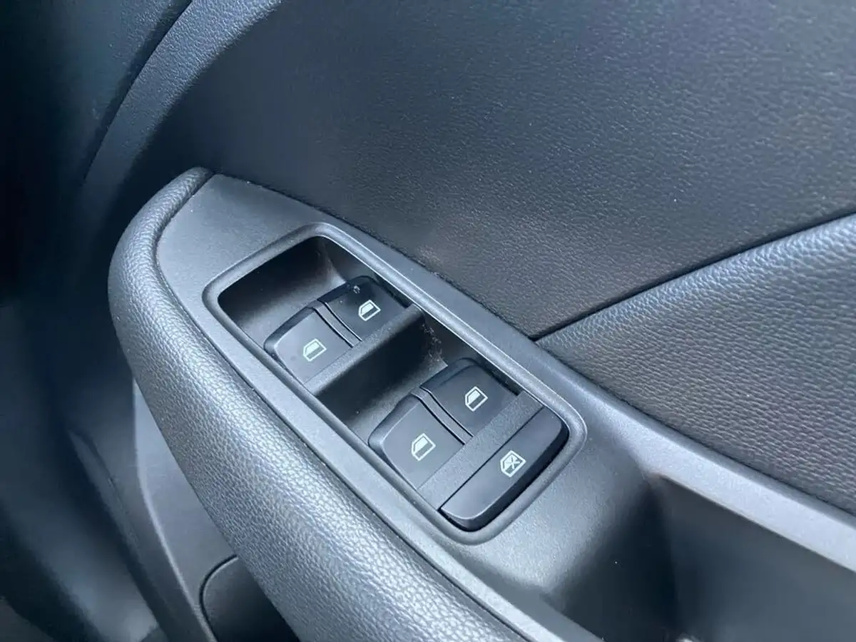 2018-mg-zs-suv-15-vti-tech-exclusive-big-20