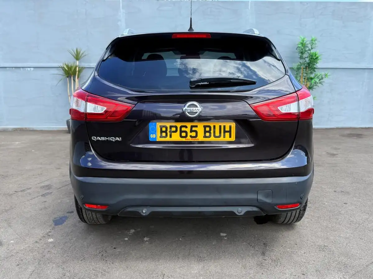 2016-nissan-qashqai-12-n-tec-xtronic-cvt-big-9