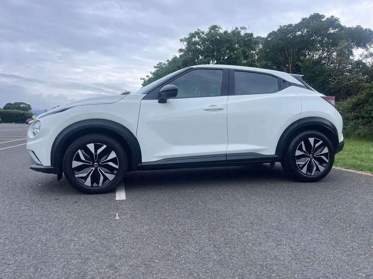 2022-nissan-juke-10-dig-t-acenta-big-3