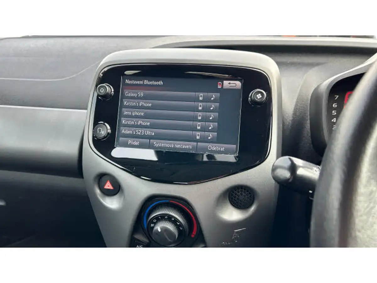 2021-toyota-aygo-10-vvt-i-x-play-tss-big-39