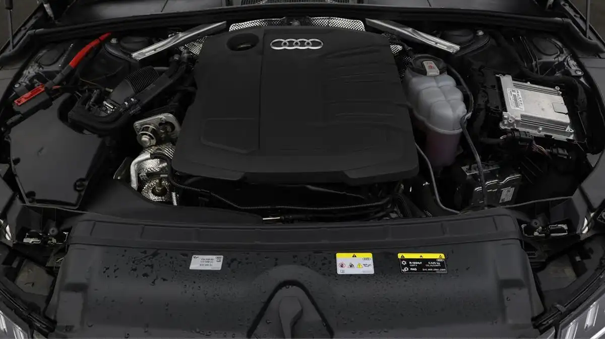 2023-audi-a4-avant-20-35-tdi-black-edition-big-30