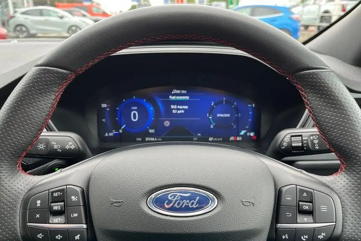 2020-ford-kuga-15-st-line-first-edition-big-11