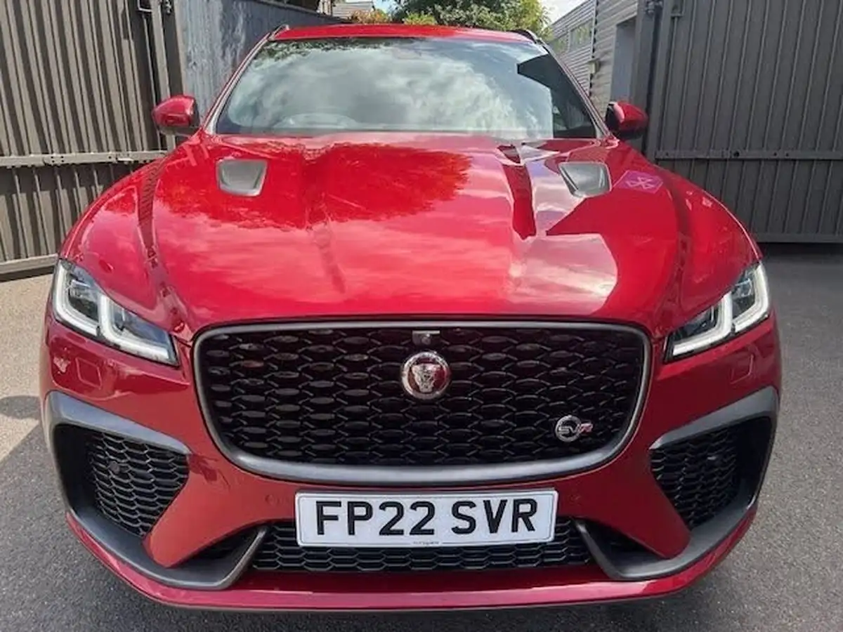 2022-jaguar-f-pace-50-v8-p550-svr-big-2