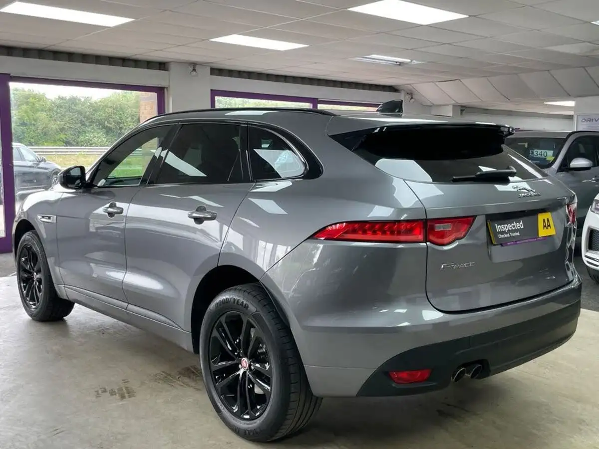 2019-jaguar-f-pace-20-i4d-r-sport-180ps-auto-big-8