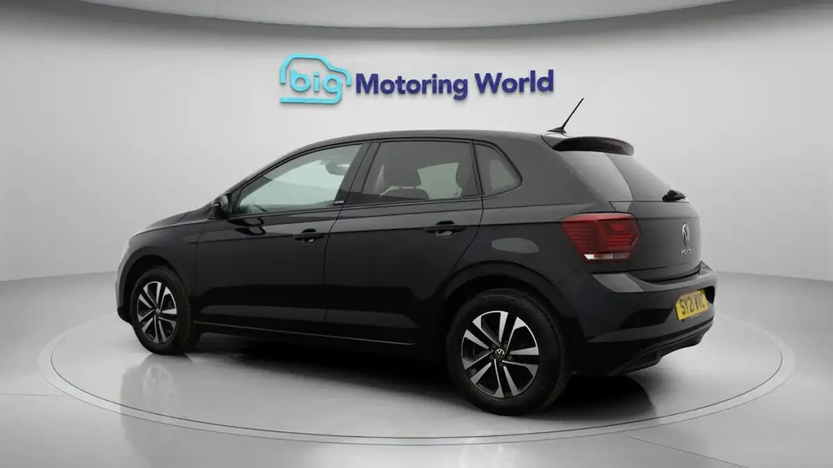 2021-volkswagen-polo-10-united-big-5