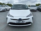 2019-toyota-prius-small-8