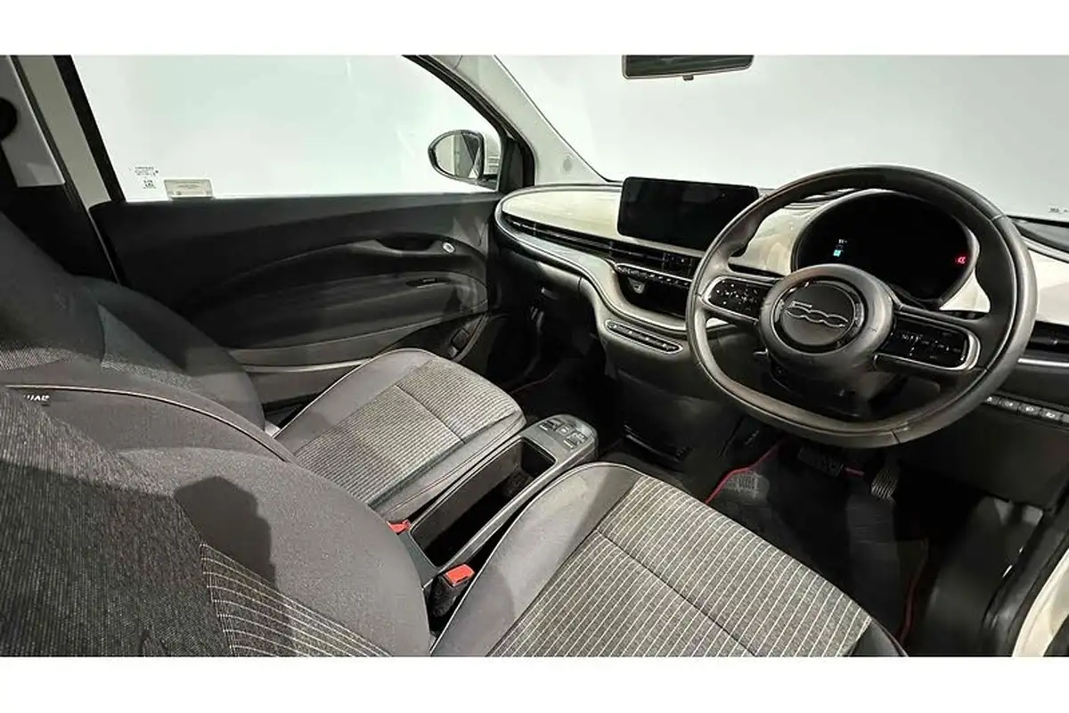 2022-fiat-500-e-icon-117bhp-big-24