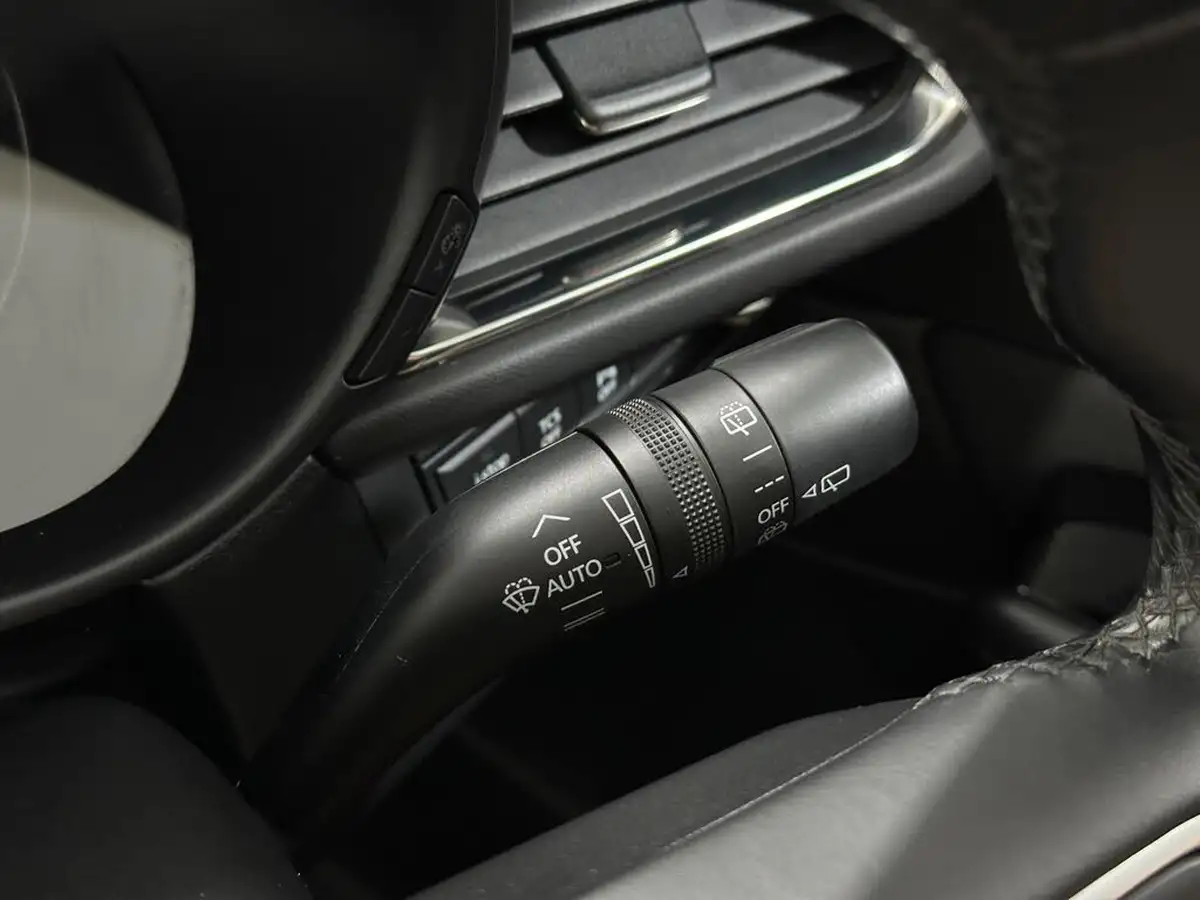 2021-mazda-cx-30-20-e-skyactiv-x-sport-lux-big-15
