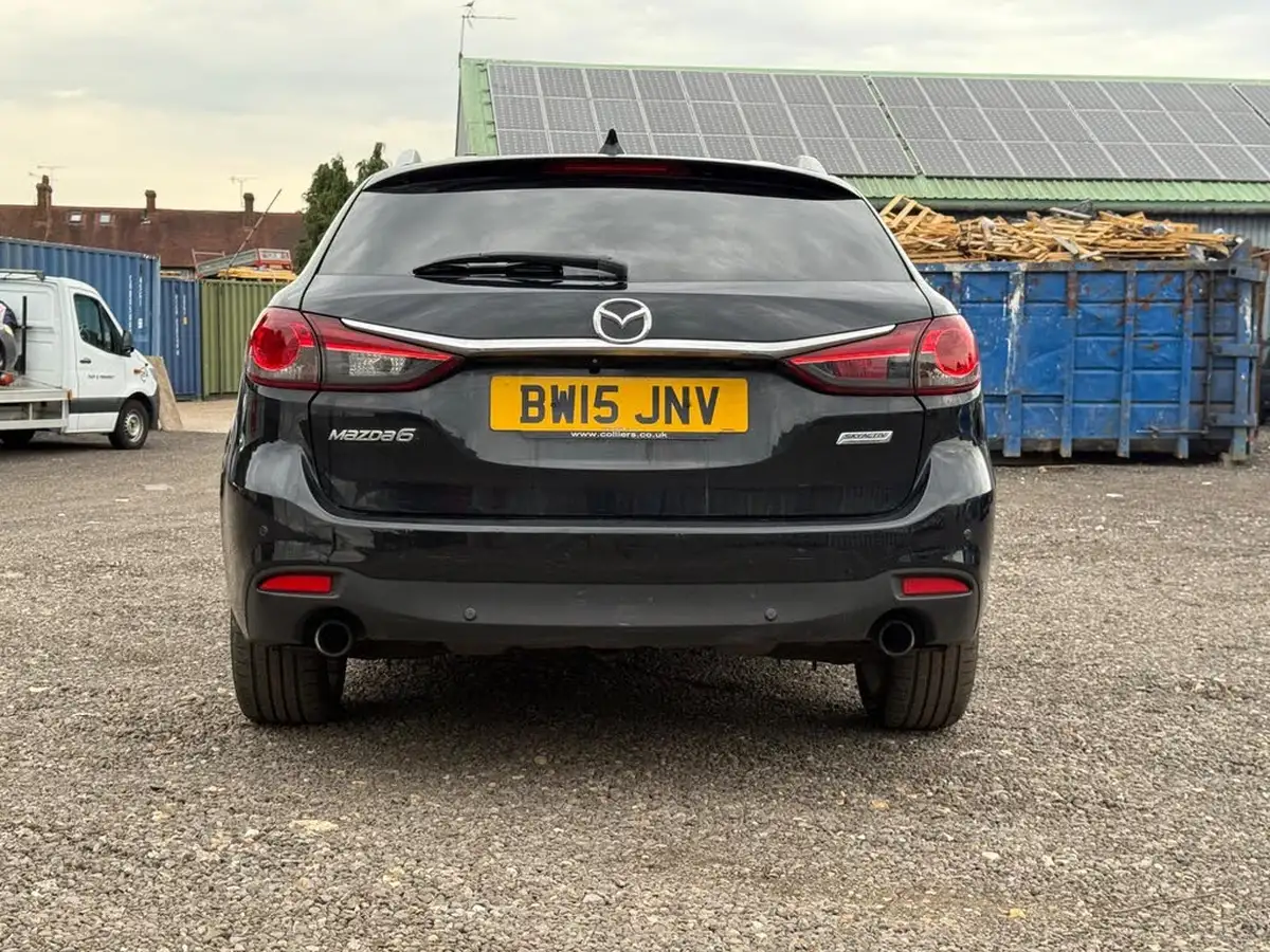 2015-mazda-mazda6-22td-sport-nav-150ps-tourer-5d-big-9