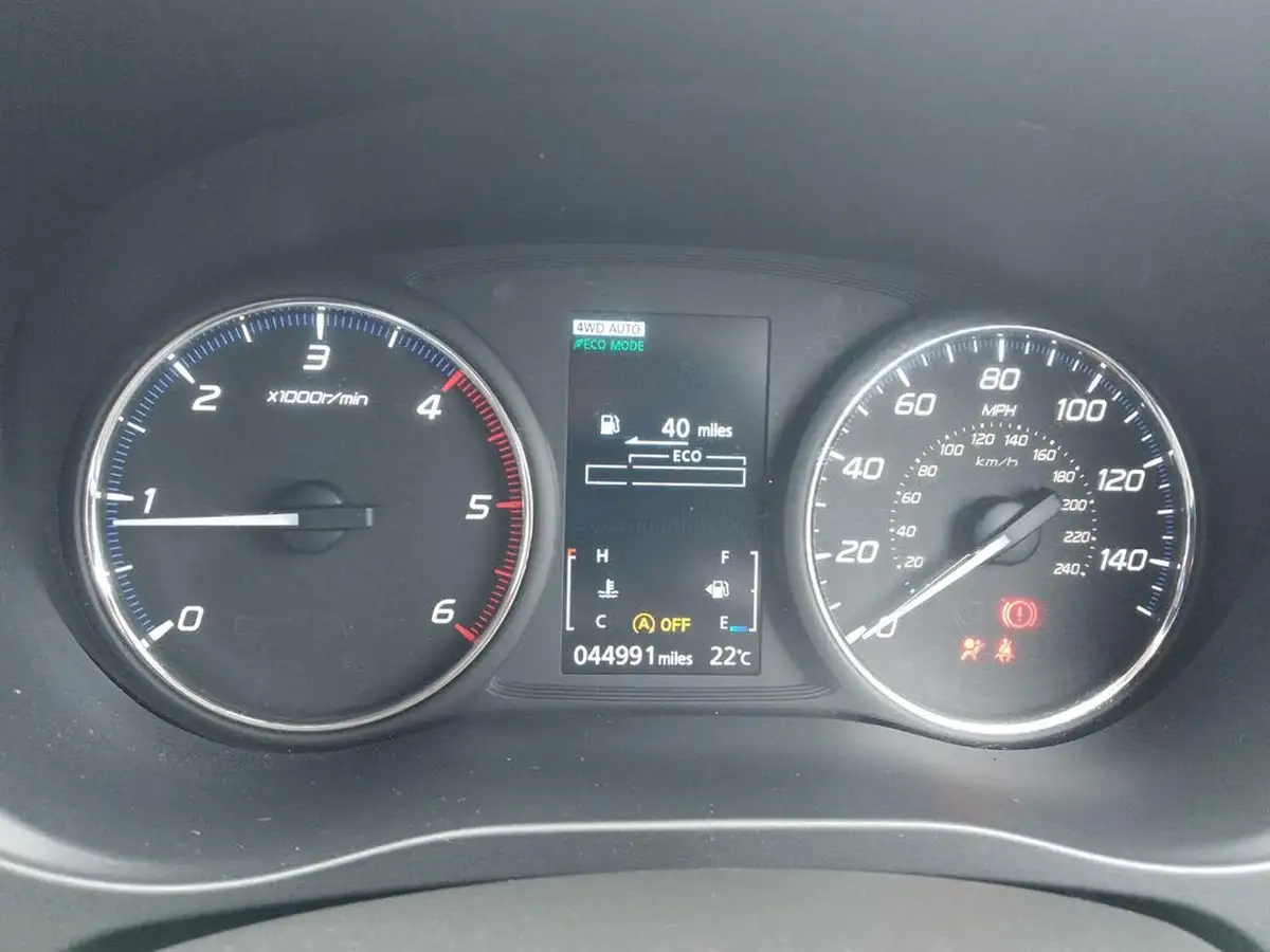 2018-mitsubishi-outlander-22di-d-juro-big-28