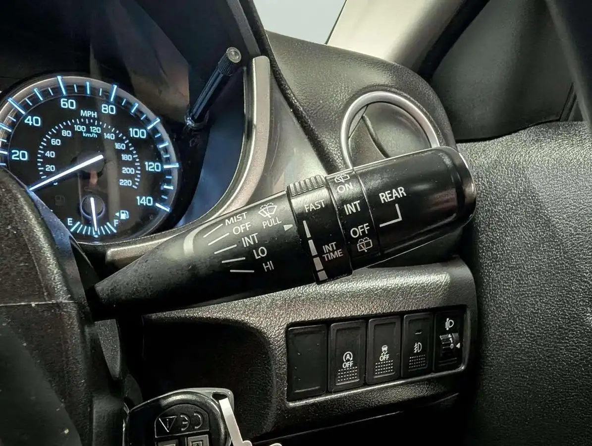 2018-suzuki-vitara-16-sz-t-auto-big-40