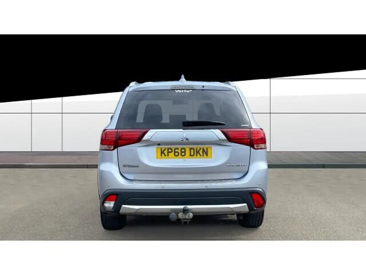 2018-mitsubishi-outlander-22di-d-4-leather-big-5