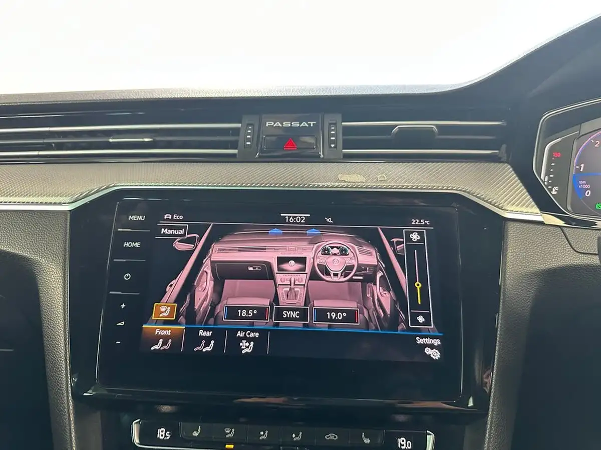 2019-volkswagen-passat-20tdi-r-line-190ps-scr-estate-5d-dsg-big-64