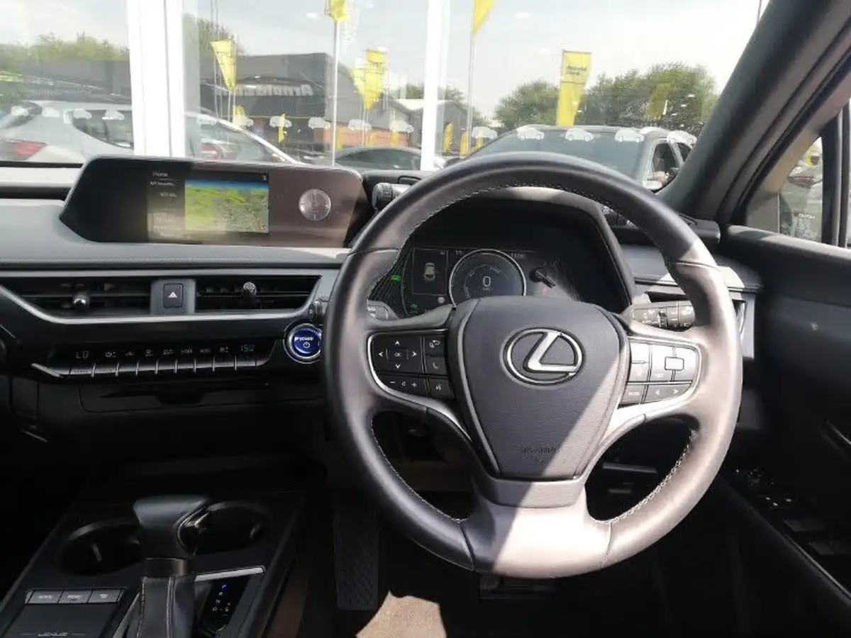 2020-lexus-ux-250h-20-ux-premium-pack-with-navigation-big-6