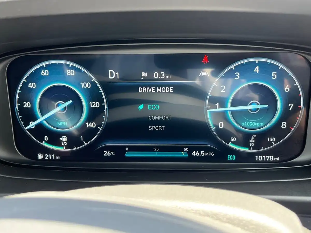 2023-hyundai-bayon-10-t-gdi-ultimate-100ps-dct-big-21