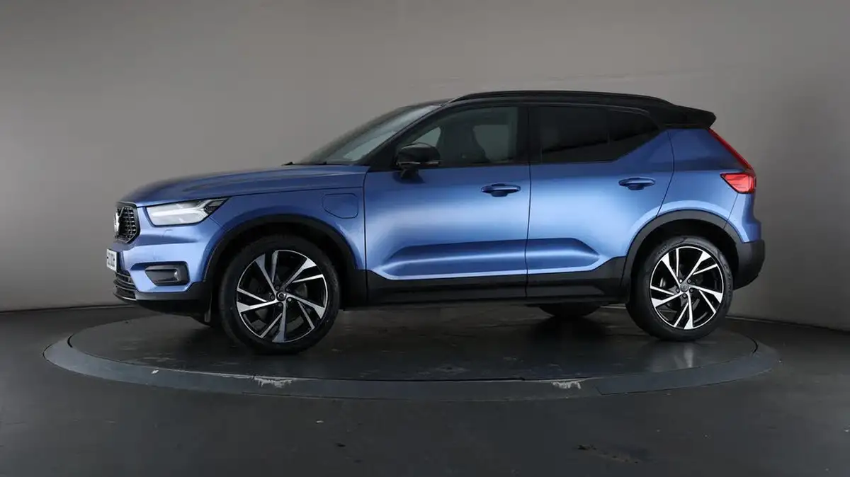 2021-volvo-xc40-15-t5-r-design-pro-262bhp-big-22