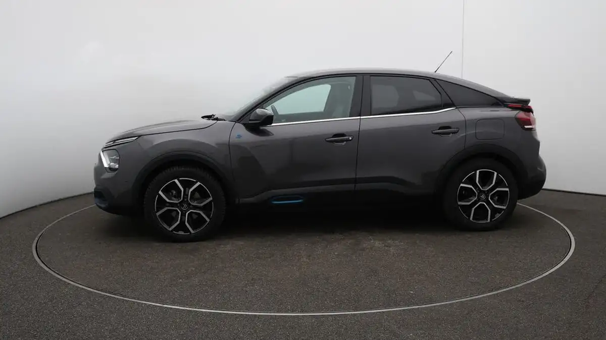 2022-citroen-c4-e-shine-plus-big-66
