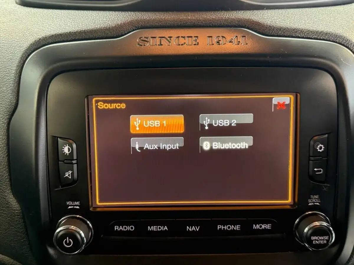 2016-jeep-renegade-20multijet-ii-limited-ss-big-41