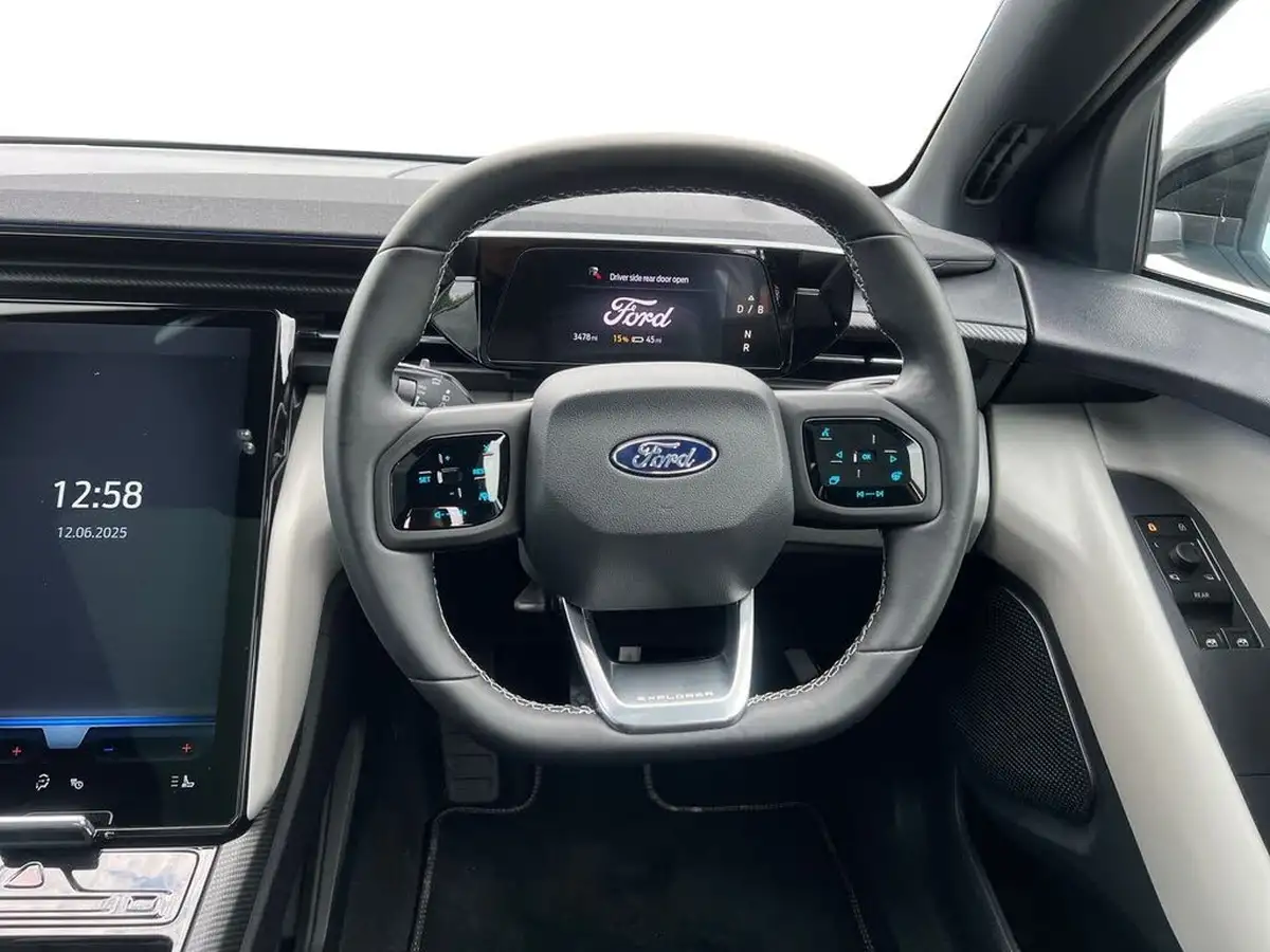 2024-ford-explorer-e-premium-286ps-77kwh-big-16
